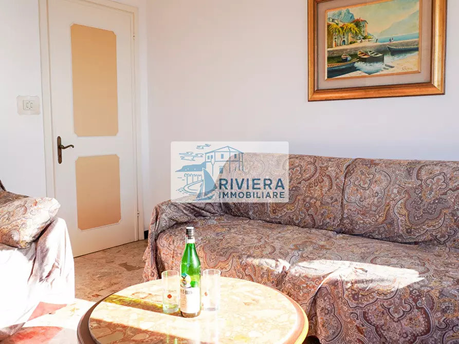 Immagine 4 di Trilocale in vendita  in Via Aurelia Ponente 86 a Santo Stefano Al Mare