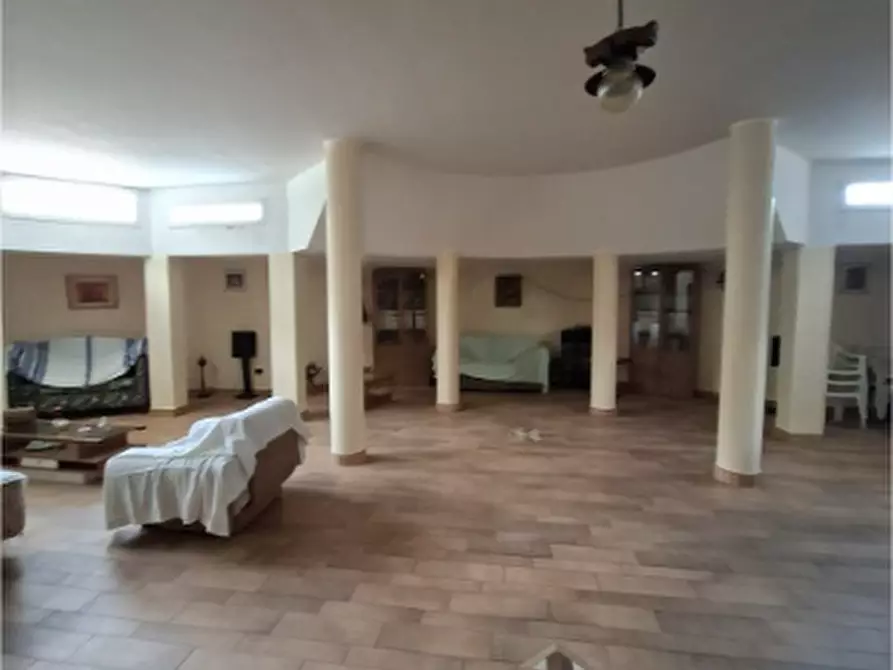 Immagine 25 di Villa in vendita  a Lanciano