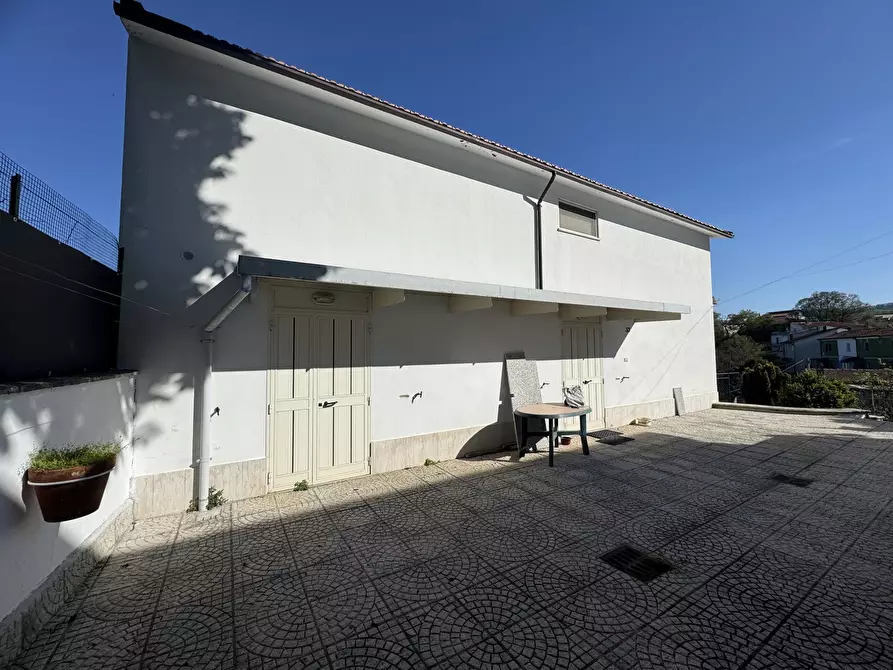 Immagine 13 di Villa in vendita  a Gessopalena