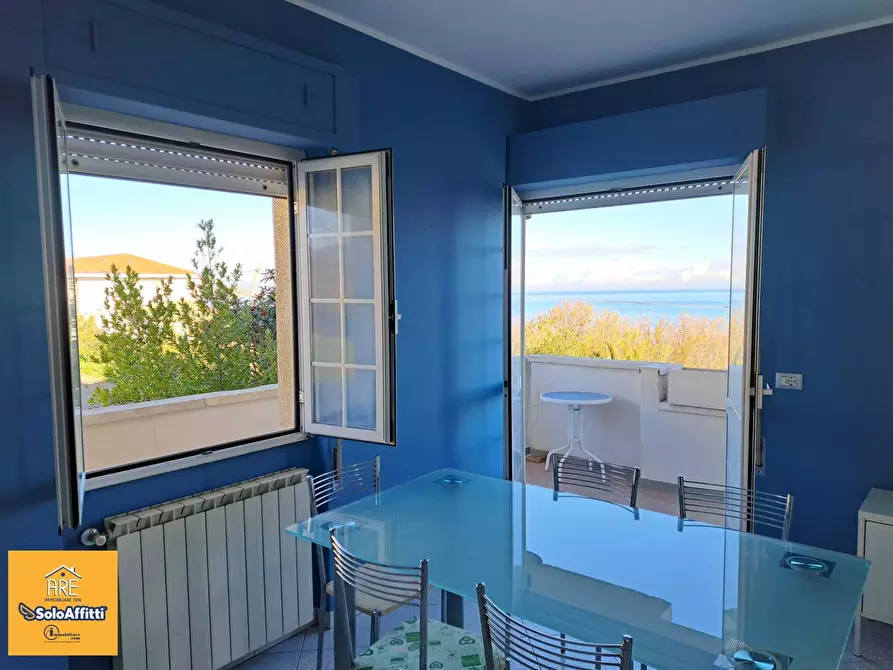 Immagine 1 di Trilocale in vendita  in Strada Statale 16 Adriatica 99 a Fossacesia