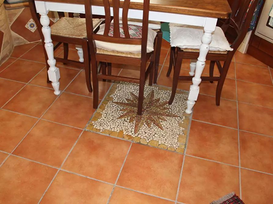 Immagine 3 di Porzione di casa in vendita  in P.zza san Giorgio a Treglio