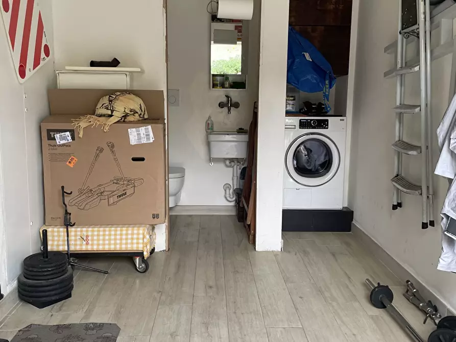 Immagine 10 di Casa indipendente in vendita  in Via Pasubio 33 a Cecina