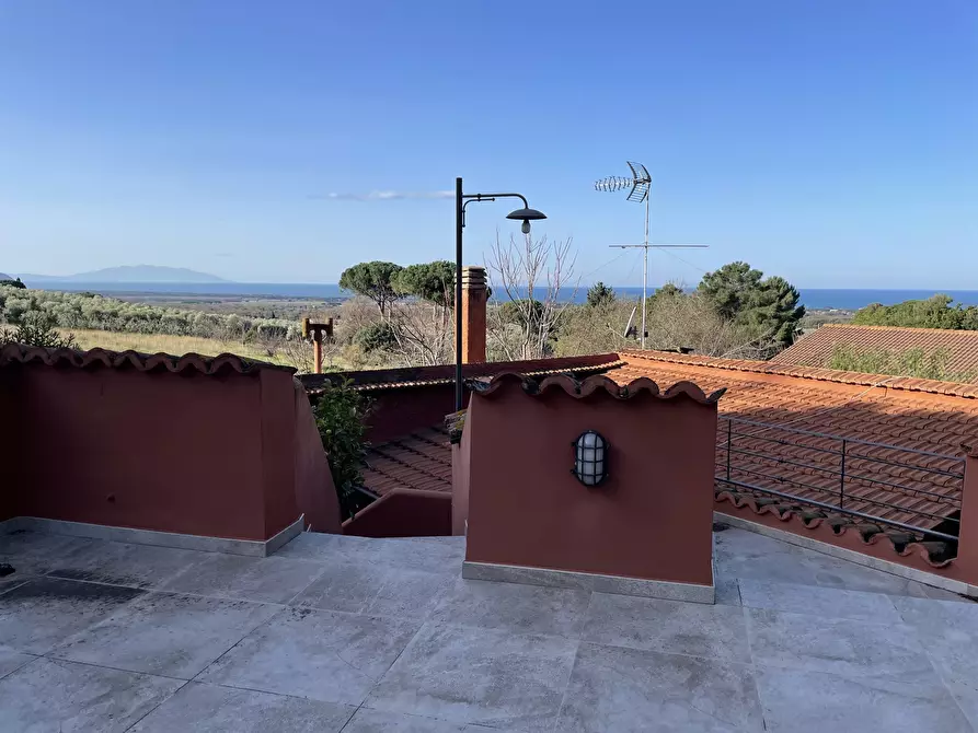 Immagine 33 di Villa in vendita  in Via Aurelia Sud a San Vincenzo