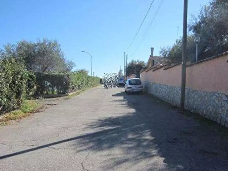 Immagine 5 di Villa in vendita  a Roma