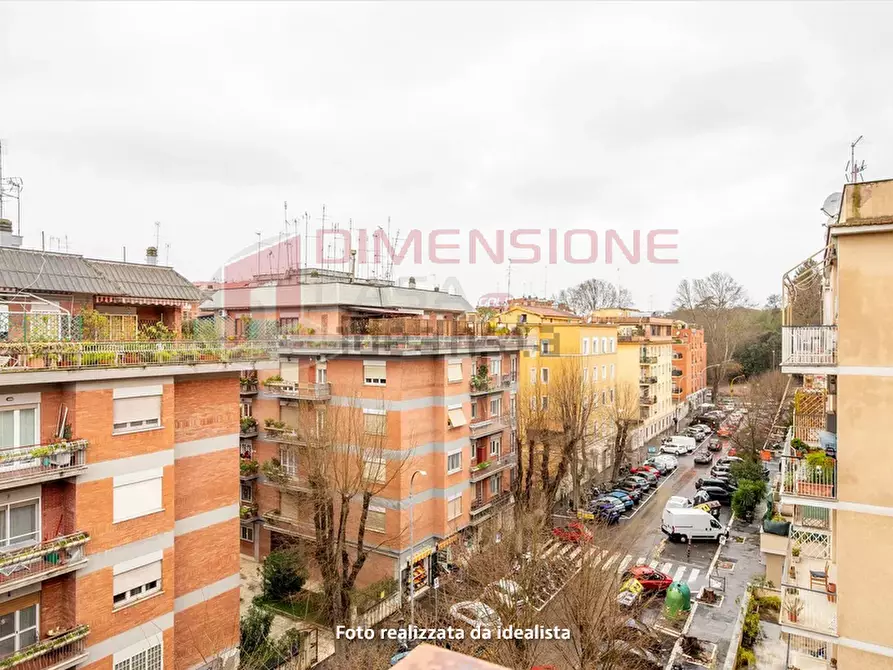 Immagine 22 di Attico in vendita  in Via di Donna Olimpia a Roma