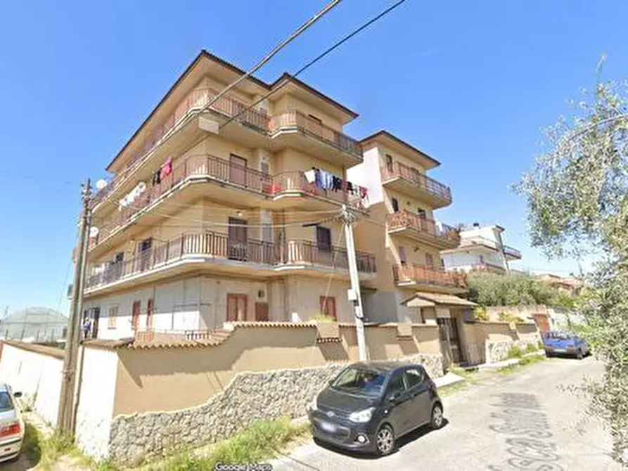 Immagine 5 di Quadrilocale in vendita  a Roma