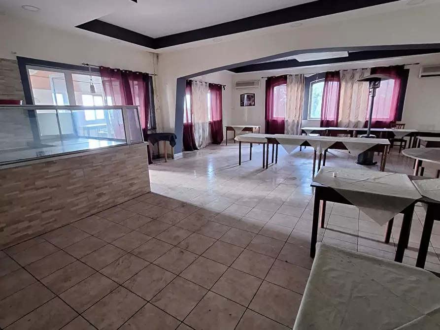 Immagine 13 di Palazzo in vendita  in Via Flaminia 5 a Morlupo