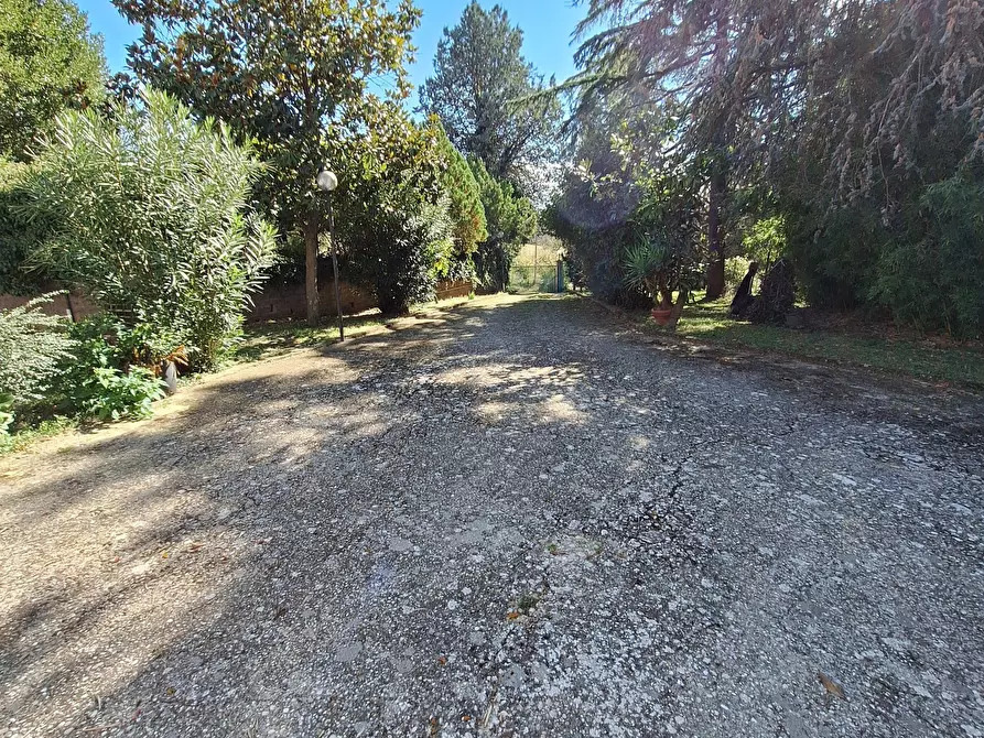 Immagine 89 di Villa in vendita  in Strada Comunale Campo Maggiore 10 a Rignano Flaminio