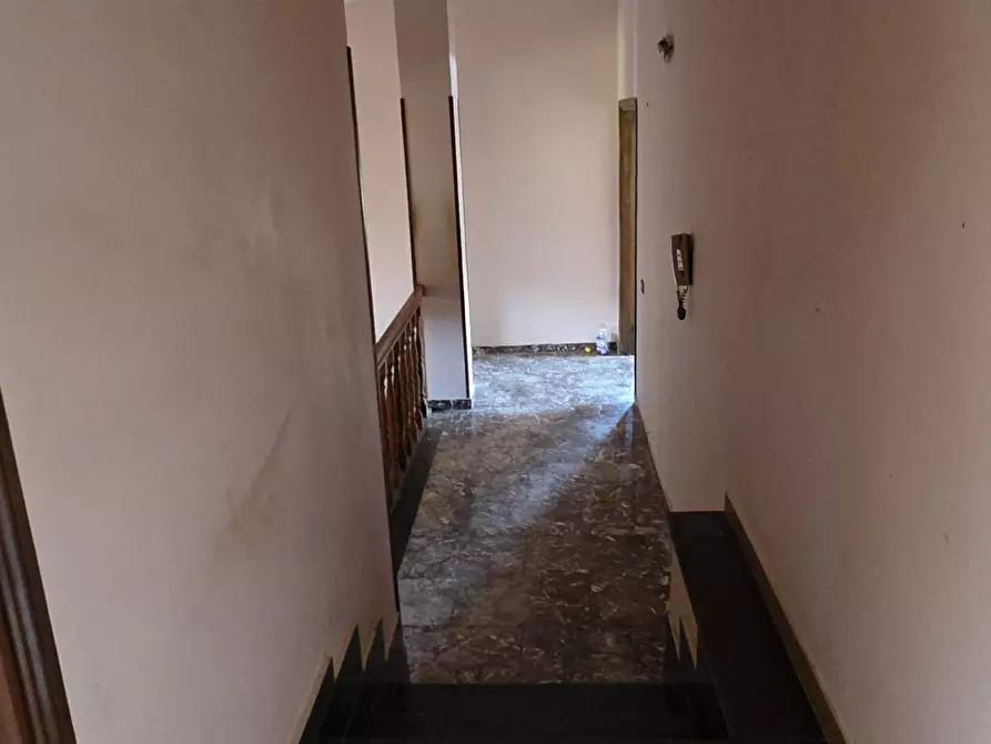 Immagine 46 di Palazzo in vendita  in Via Giovanni Pascoli 18 a Morlupo