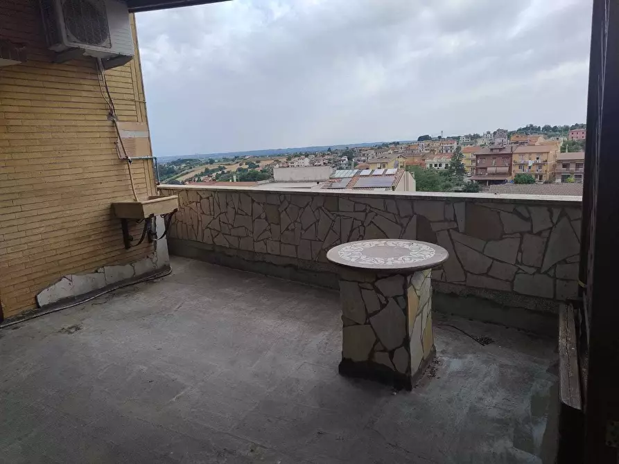 Immagine 43 di Attico in vendita  in Via Giacomo Matteotti 23 a Riano