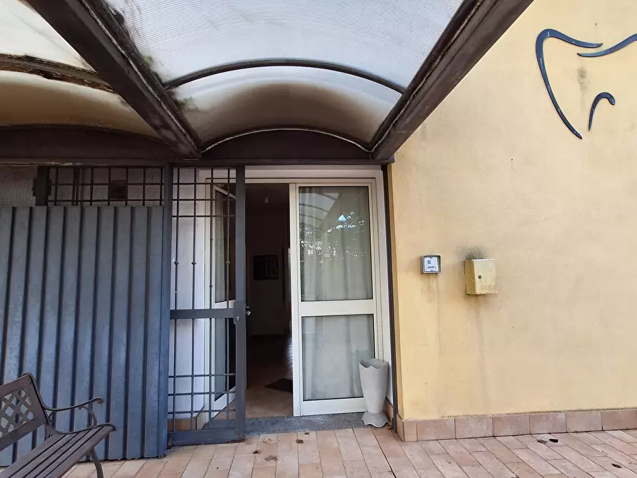 Immagine 6 di Quadrilocale in vendita  in Via Flaminia 104 a Castelnuovo Di Porto