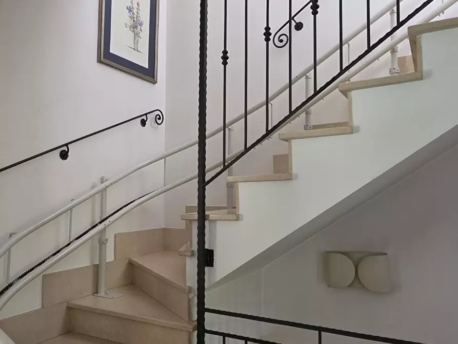 Immagine 39 di Villa in vendita  in Via Aldo Moro 889 a Morlupo