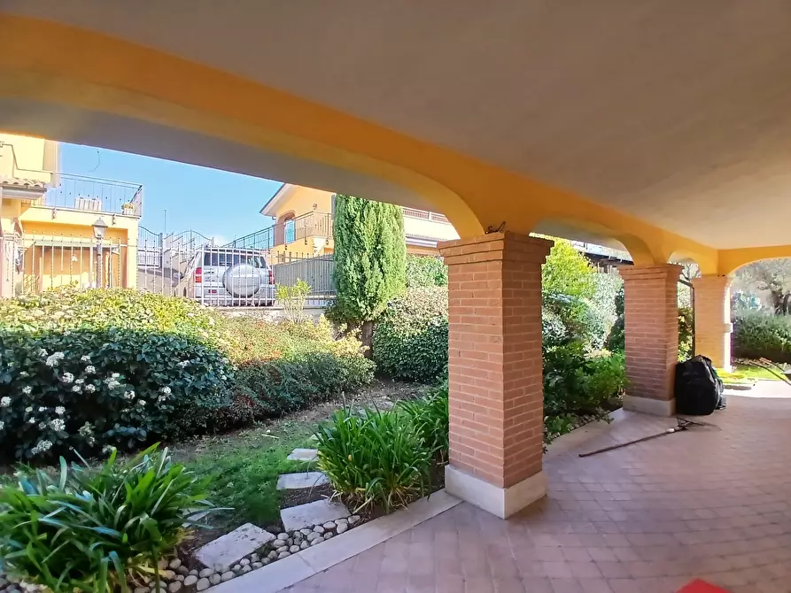 Immagine 89 di Villa in vendita  in Via Aldo Moro 889 a Morlupo