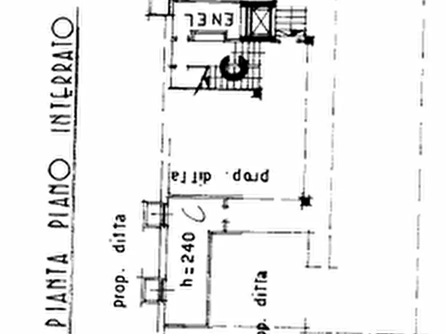 Immagine 22 di Trilocale in vendita  in Via Rossetti Dott.Luigi 7 a Ciriè