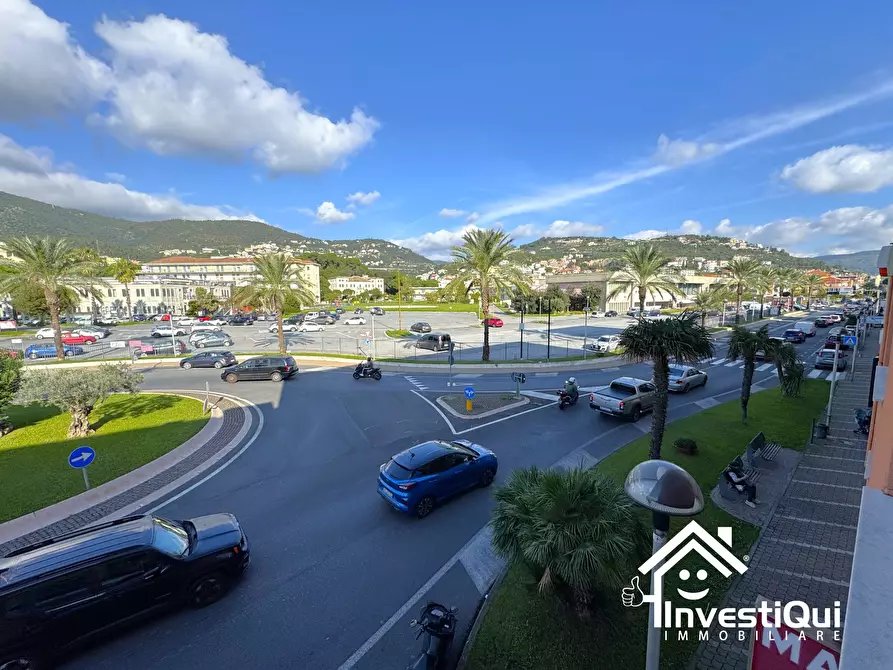 Immagine 27 di Bilocale in vendita  in Via XXV Aprile 189 a Pietra Ligure