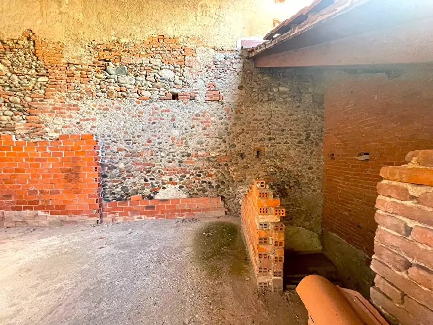 Immagine 28 di Terratetto in vendita  in Piazza Castello 30 a Ciriè