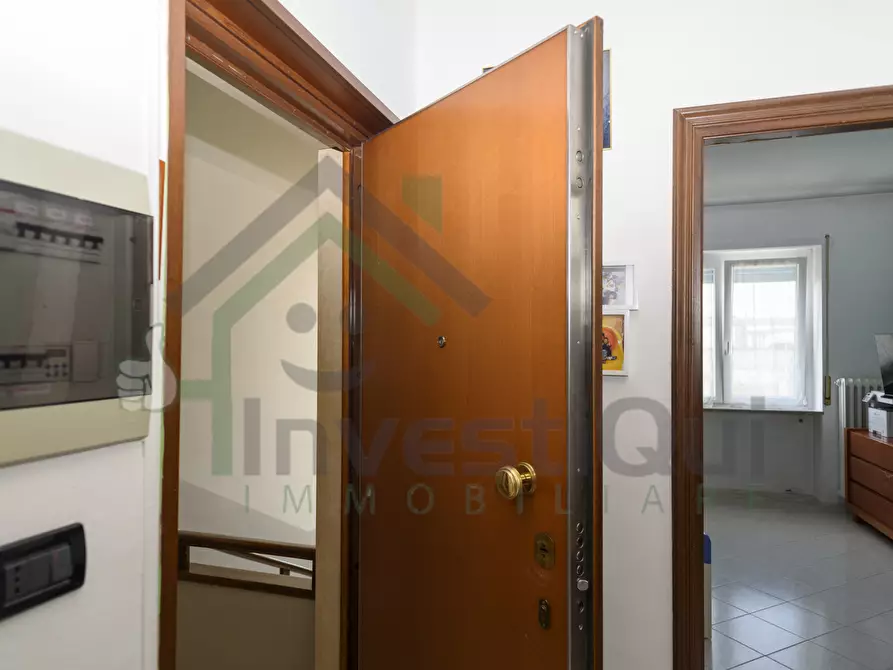 Immagine 25 di Trilocale in vendita  in VIA VITTORIO VENETO 4 a Ciriè