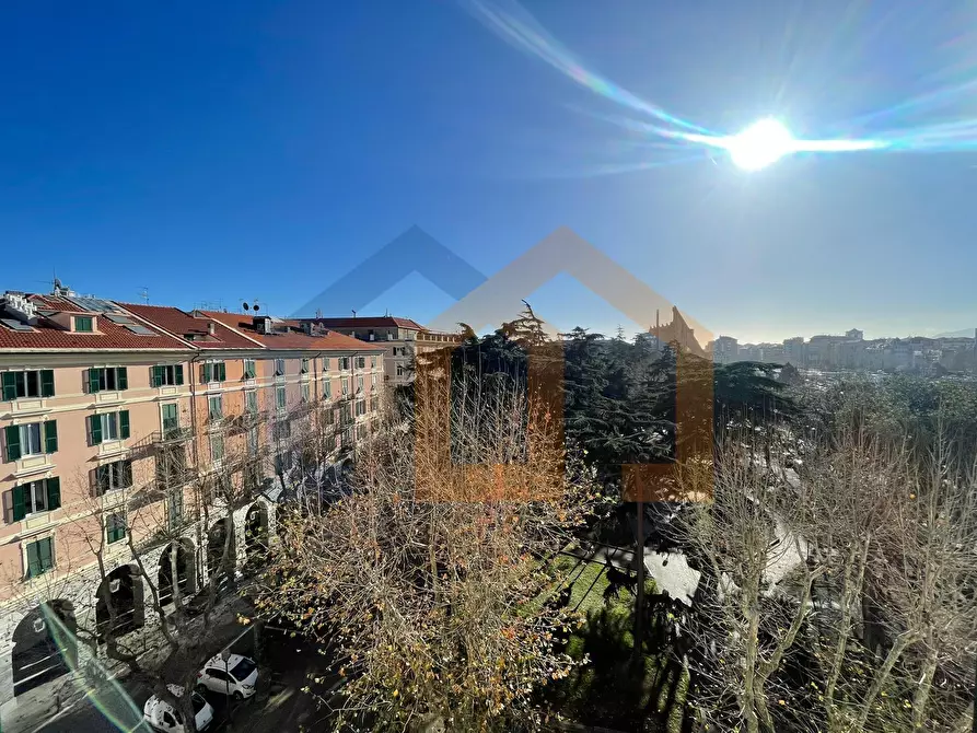 Immagine 24 di Appartamento in vendita  in Piazza del Popolo 8 a Savona