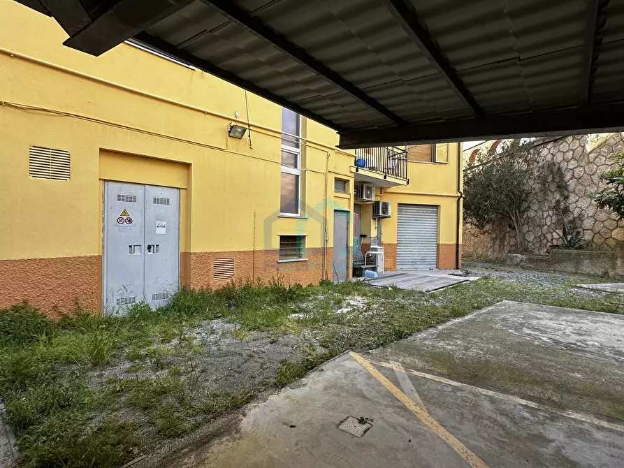 Immagine 16 di Bilocale in vendita  in Via San Sebastiano 33 a Albisola Superiore