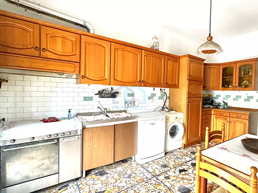 Immagine 7 di Pentalocale in vendita  in via nostra signora degli angeli 3 a Savona