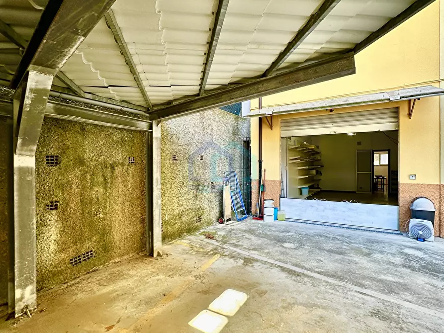 Immagine 15 di Bilocale in vendita  in Via San Sebastiano 33 a Albisola Superiore