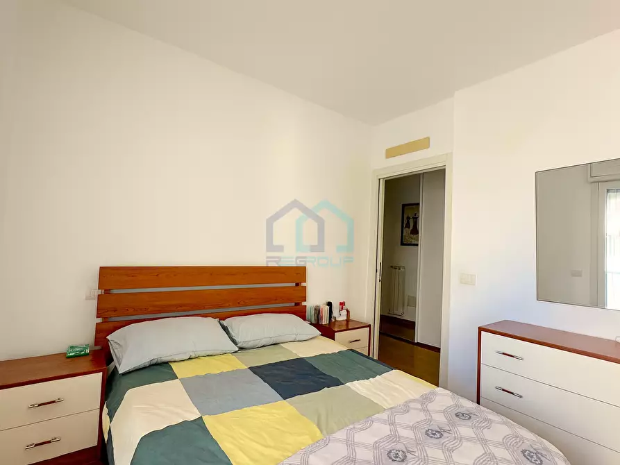 Immagine 5 di Trilocale in vendita  in Via Privata Vistamare 8 a Savona