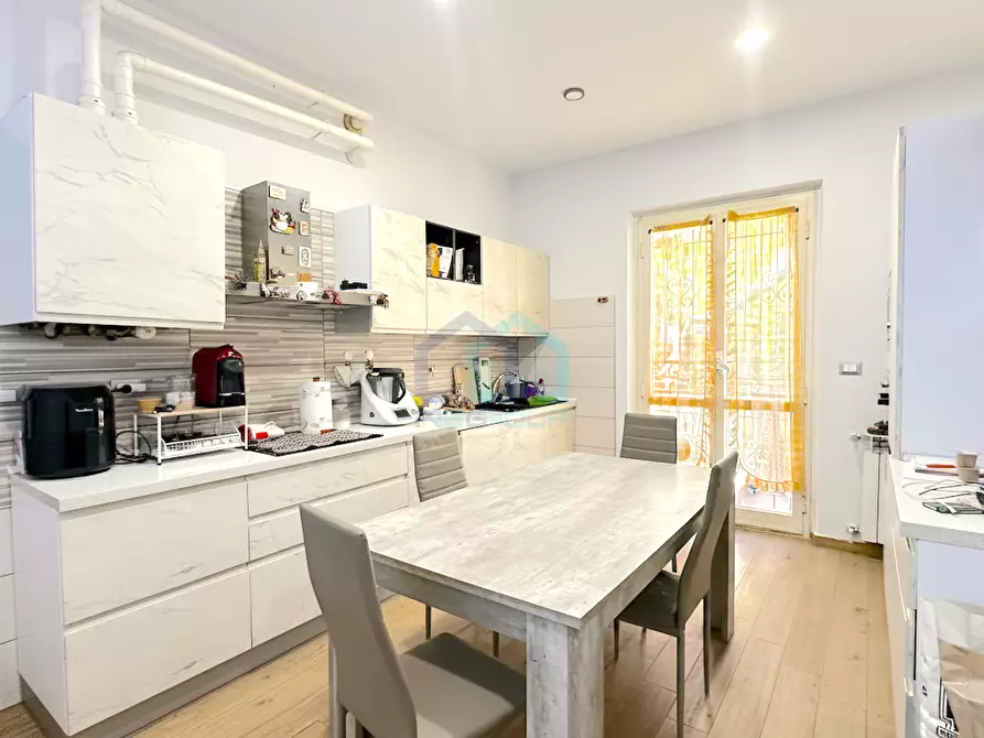 Immagine 3 di Quadrilocale in vendita  in Via Filippo Turati 11 a Savona