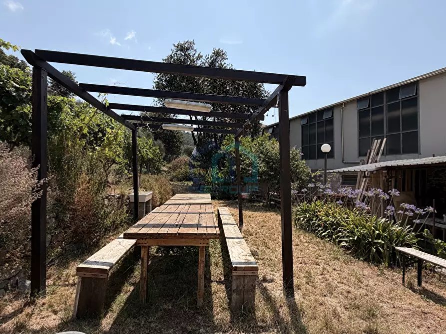 Immagine 12 di Villa in vendita  in Via Tecci 16 a Quiliano