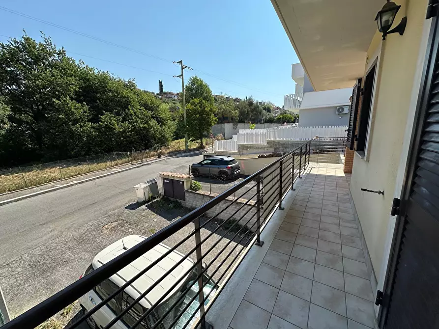 Immagine 3 di Villetta a schiera in vendita  in via tacito 88 a Guidonia Montecelio