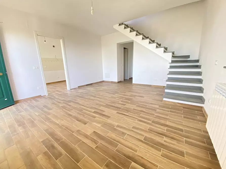 Immagine 2 di Casa indipendente in vendita  a Cogorno