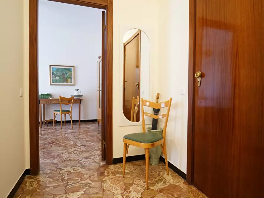 Immagine 9 di Bilocale in affitto  a Chiavari