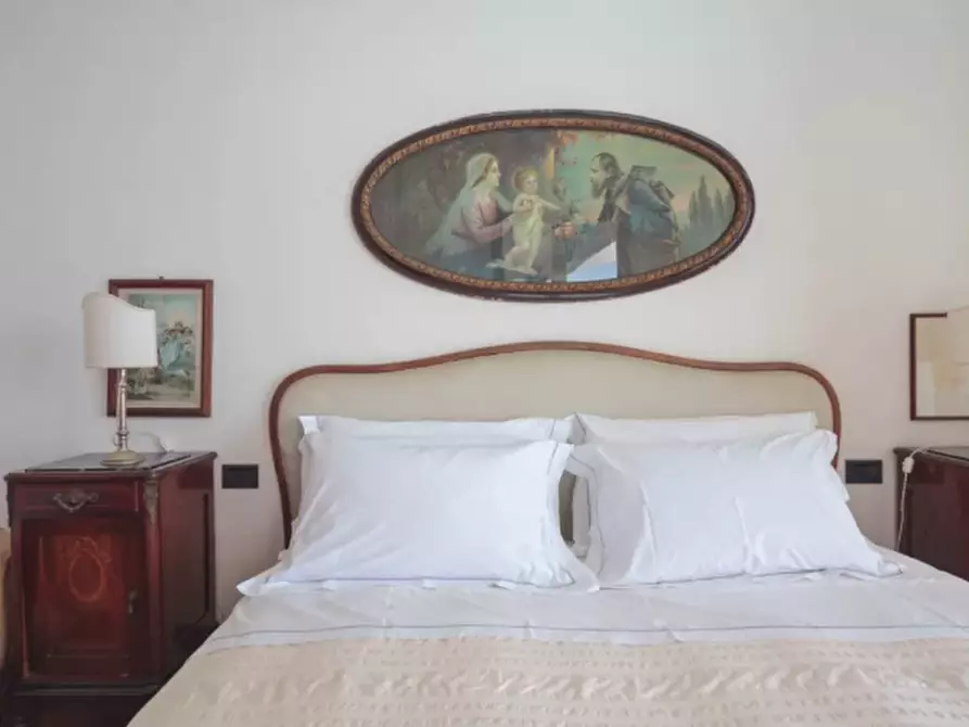 Immagine 26 di Quadrilocale in affitto  a Chiavari