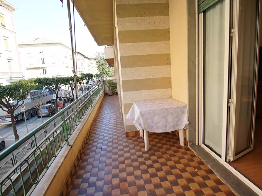 Immagine 8 di Trilocale in affitto  a Chiavari