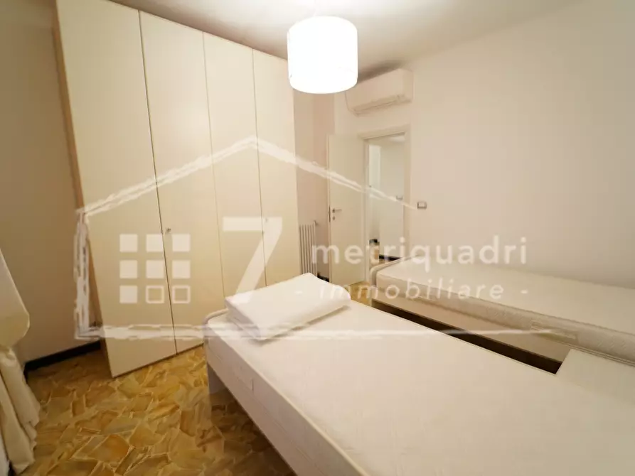 Immagine 13 di Pentalocale in affitto  a Chiavari