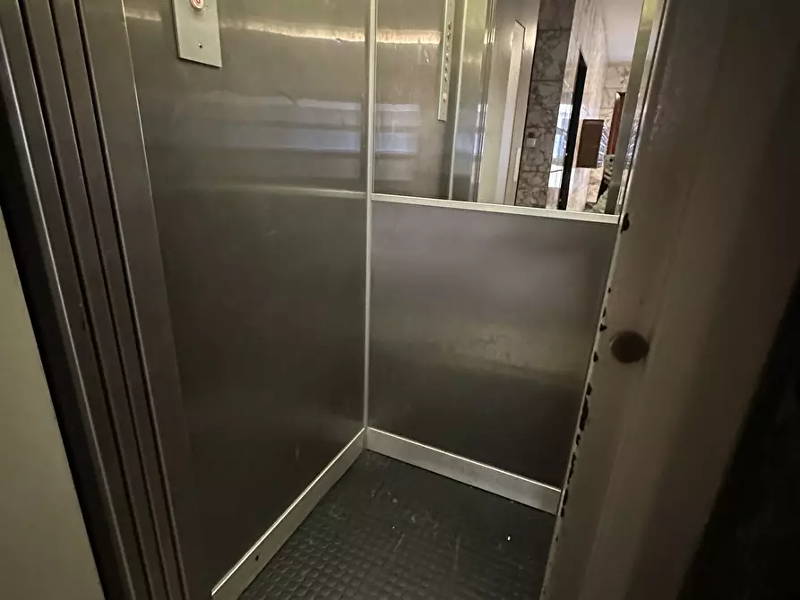 Immagine 25 di Bilocale in affitto  a Chiavari