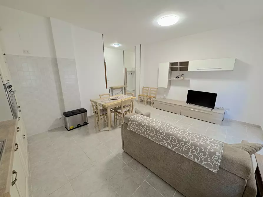 Immagine 7 di Trilocale in affitto  a Chiavari