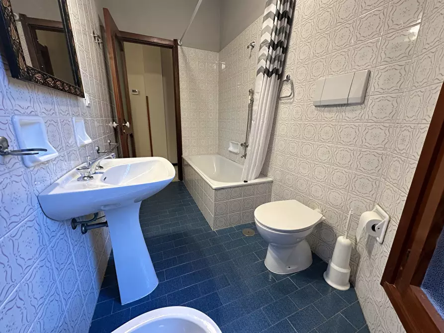 Immagine 15 di Bilocale in affitto  in Via Aurelia 1220 a Lavagna