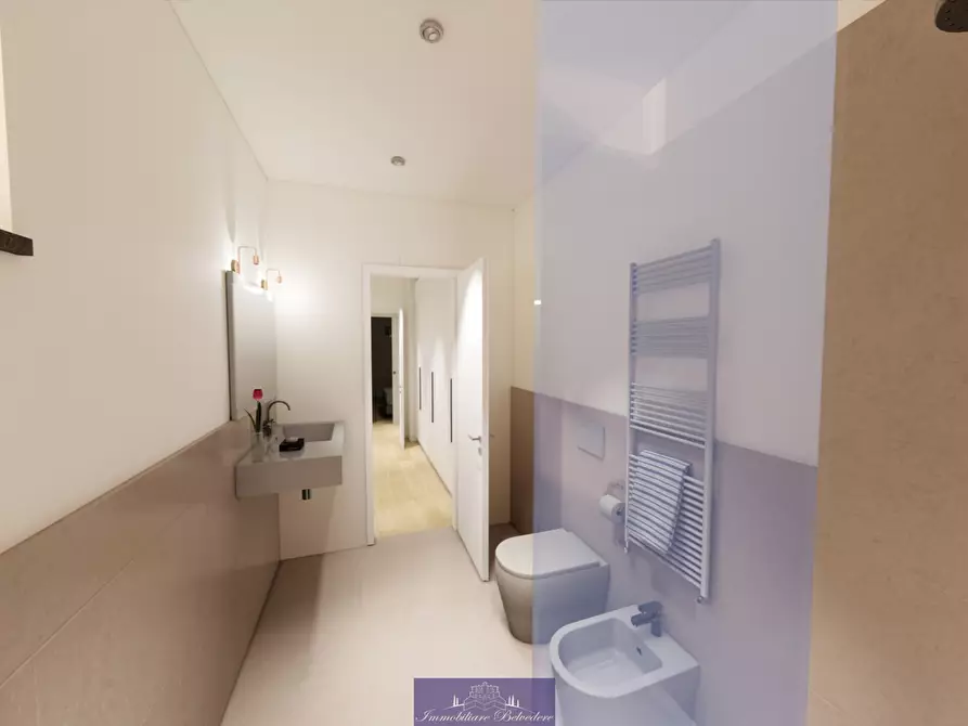 Immagine 10 di Quadrilocale in vendita  in Via Ugo Foscolo a Camaiore