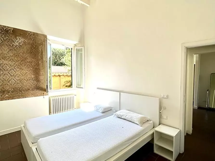 Immagine 18 di Quadrilocale in vendita  in Borgo Ognissanti 130 a Firenze