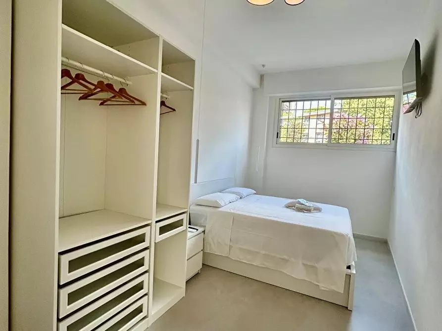 Immagine 10 di Bilocale in affitto  in Via della Villa Demidoff a Firenze