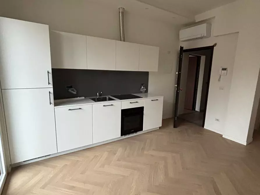 Immagine 3 di Bilocale in affitto  in Via Giambologna a Firenze