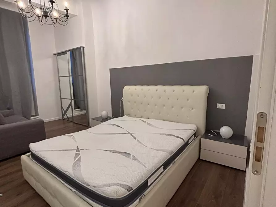 Immagine 10 di Bilocale in affitto  in Piazza Santo Spirito a Firenze