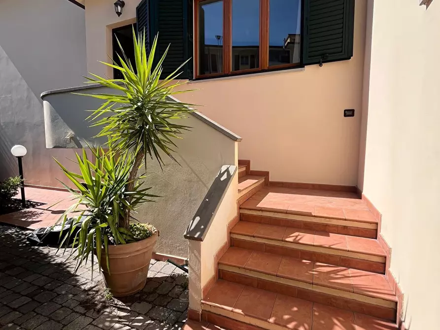 Immagine 22 di Terratetto in affitto  in Via Modigliani a Firenze