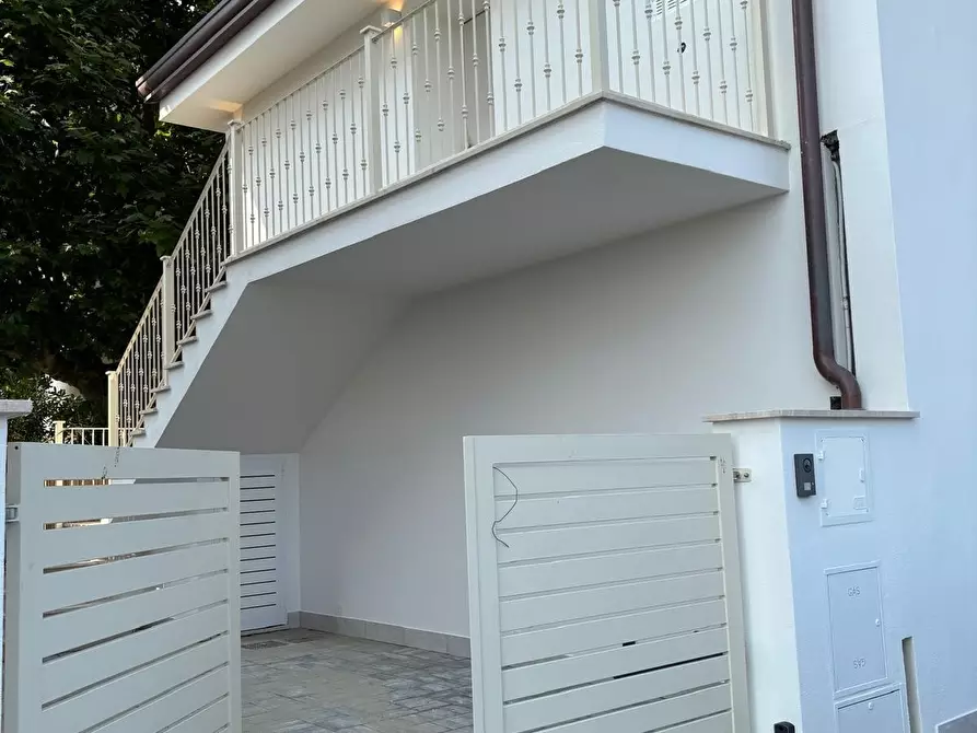 Immagine 24 di Appartamento in vendita  in Via Fossa Abate a Camaiore