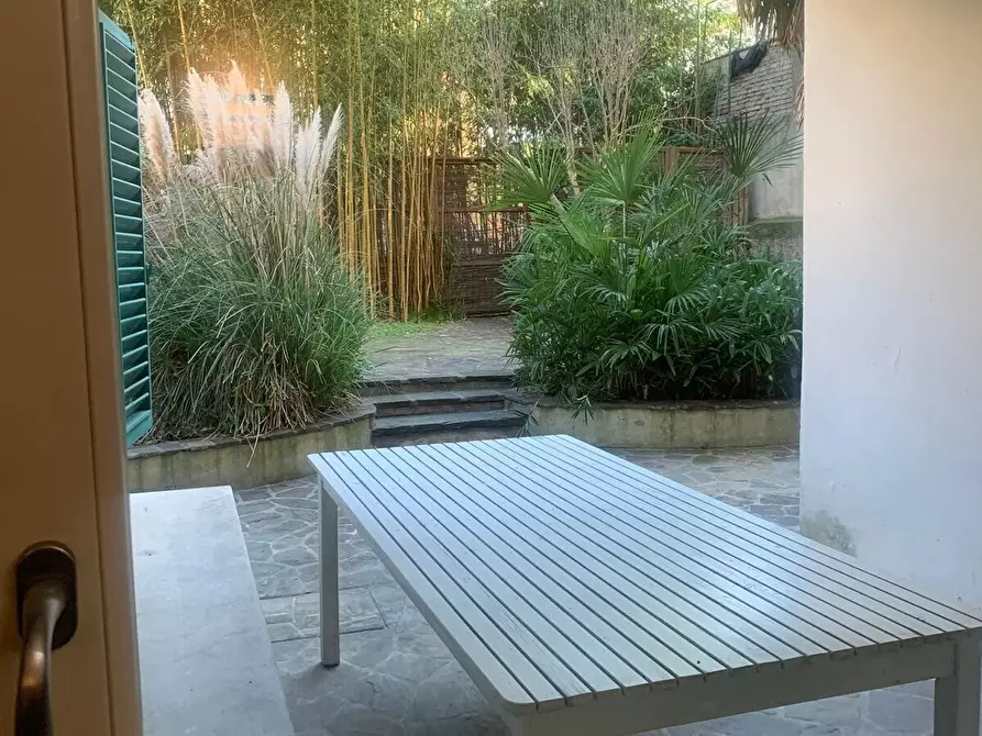 Immagine 2 di Stanza singola in affitto  in Piazza Indipendenza a Firenze