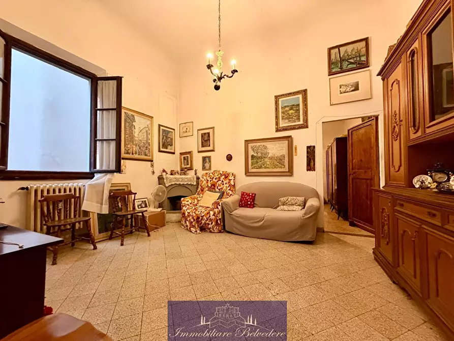 Immagine 18 di Appartamento in vendita  in Piazza Santa Trinita a Firenze