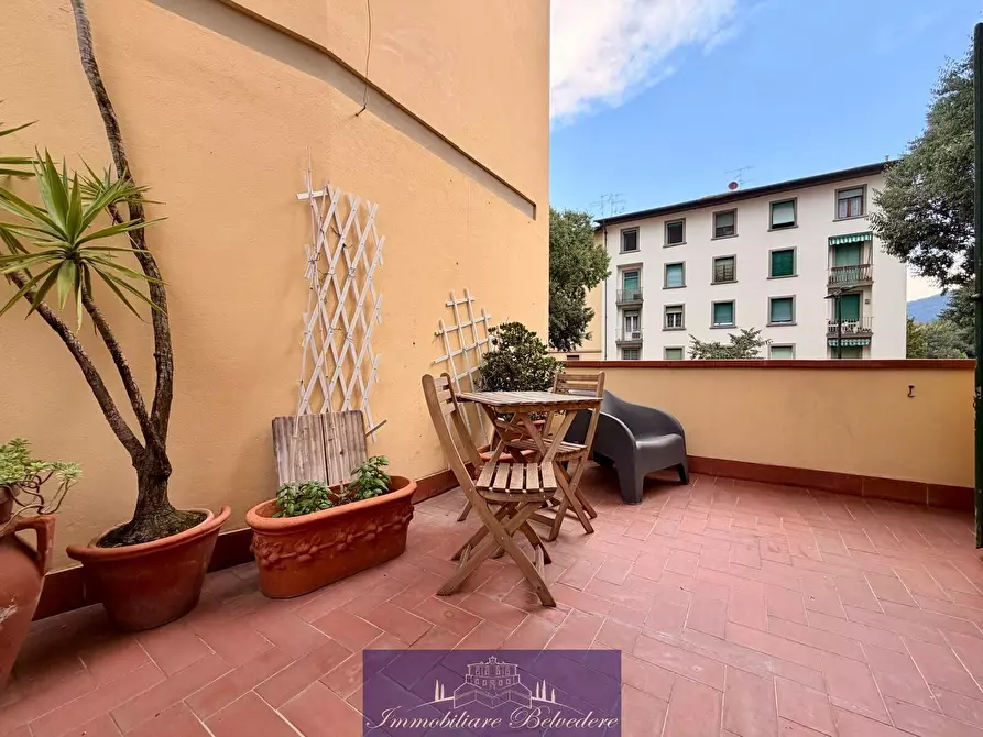 Immagine 15 di Appartamento in vendita  in Viale Edmondo de Amicis a Firenze