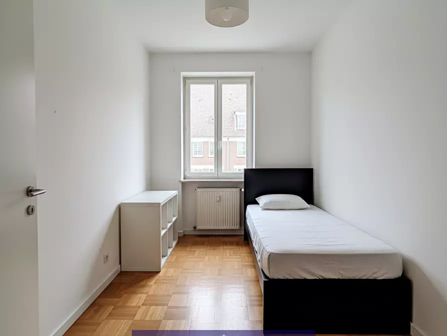 Immagine 4 di Trilocale in vendita  in Via Federico D'antiochia a Firenze