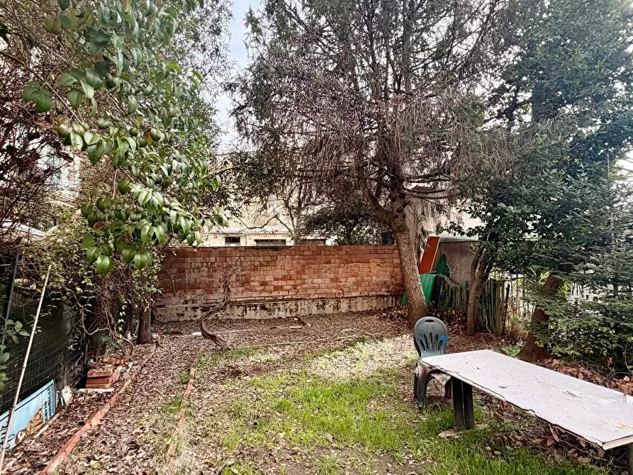 Immagine 4 di Bilocale in vendita  in Via Ottorino Respighi a Scandicci