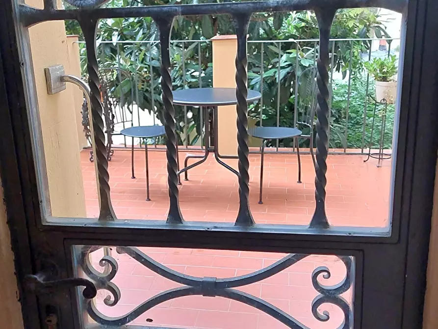 Immagine 18 di Appartamento in affitto  in Piazza Massimo D'Azeglio a Firenze